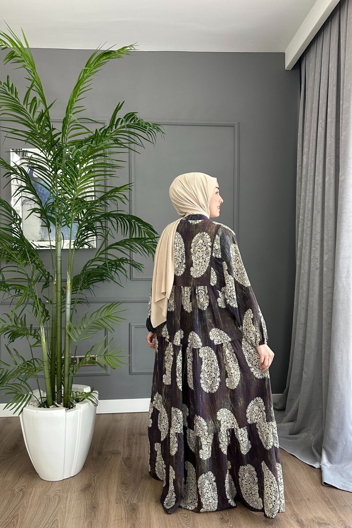 AKASYA MODEL MANGO KUMAŞ  ELBİSE SİYAH