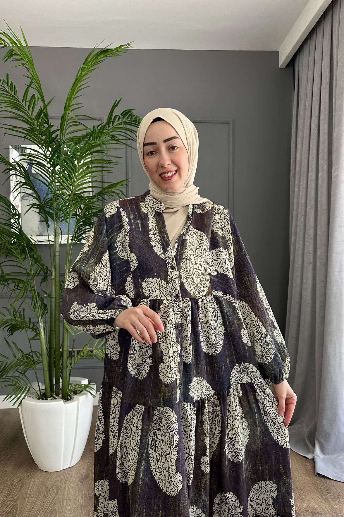 AKASYA MODEL MANGO KUMAŞ  ELBİSE SİYAH