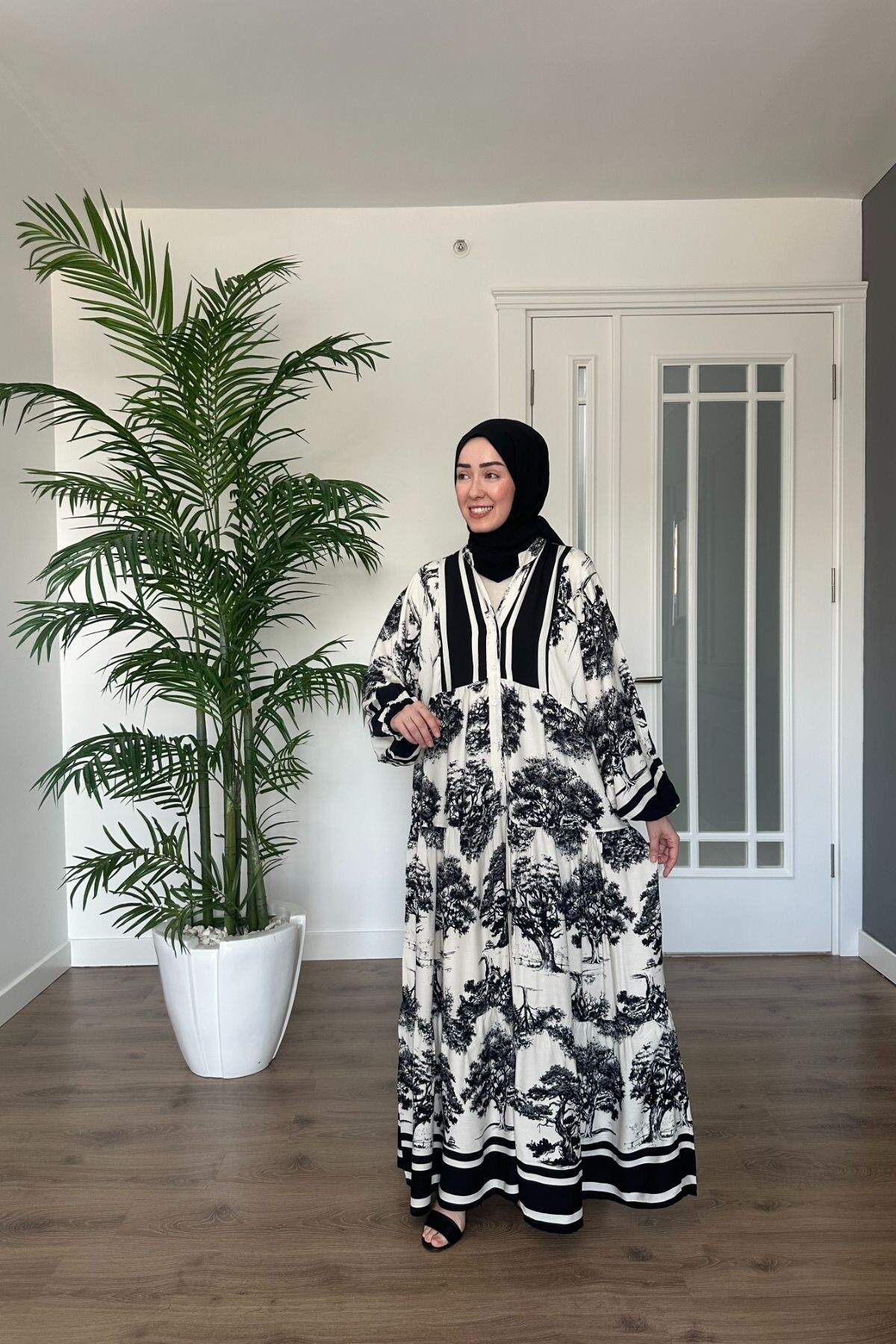 ÇAM MODEL MANGO KUMAŞ ELBİSE SİYAH