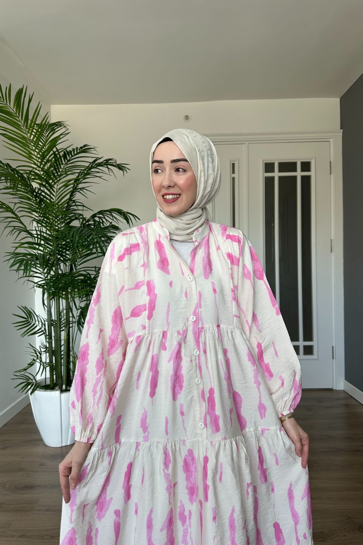 DAMGA MODEL MANGO KUMAŞ ELBİSE PEMBE