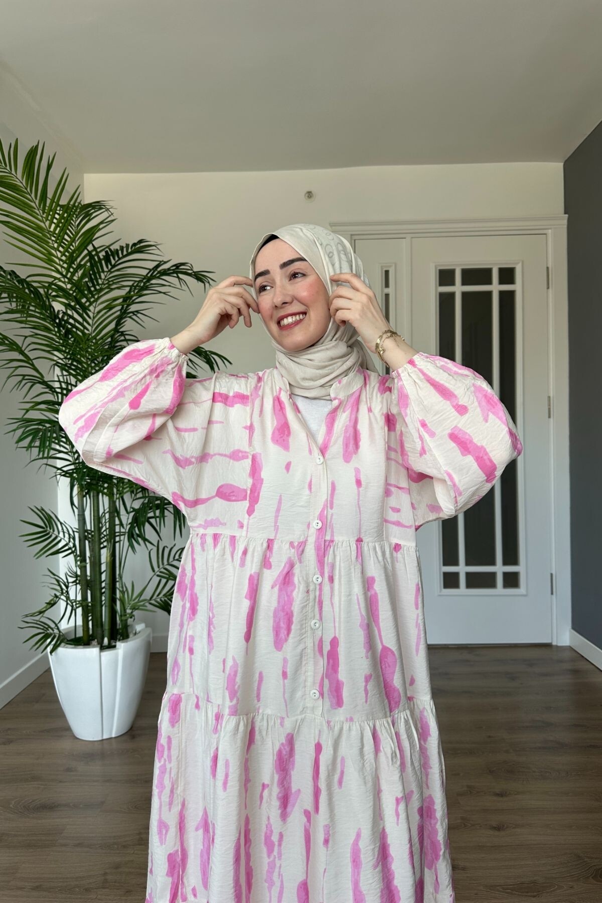 DAMGA MODEL MANGO KUMAŞ ELBİSE PEMBE