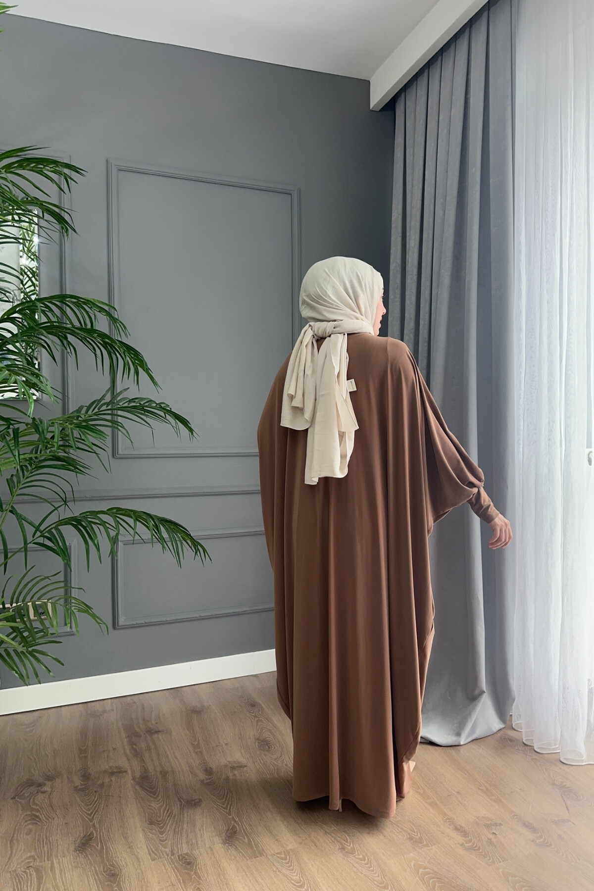 DÜĞMELİ FERACE ELBİSE 1723 CAMEL