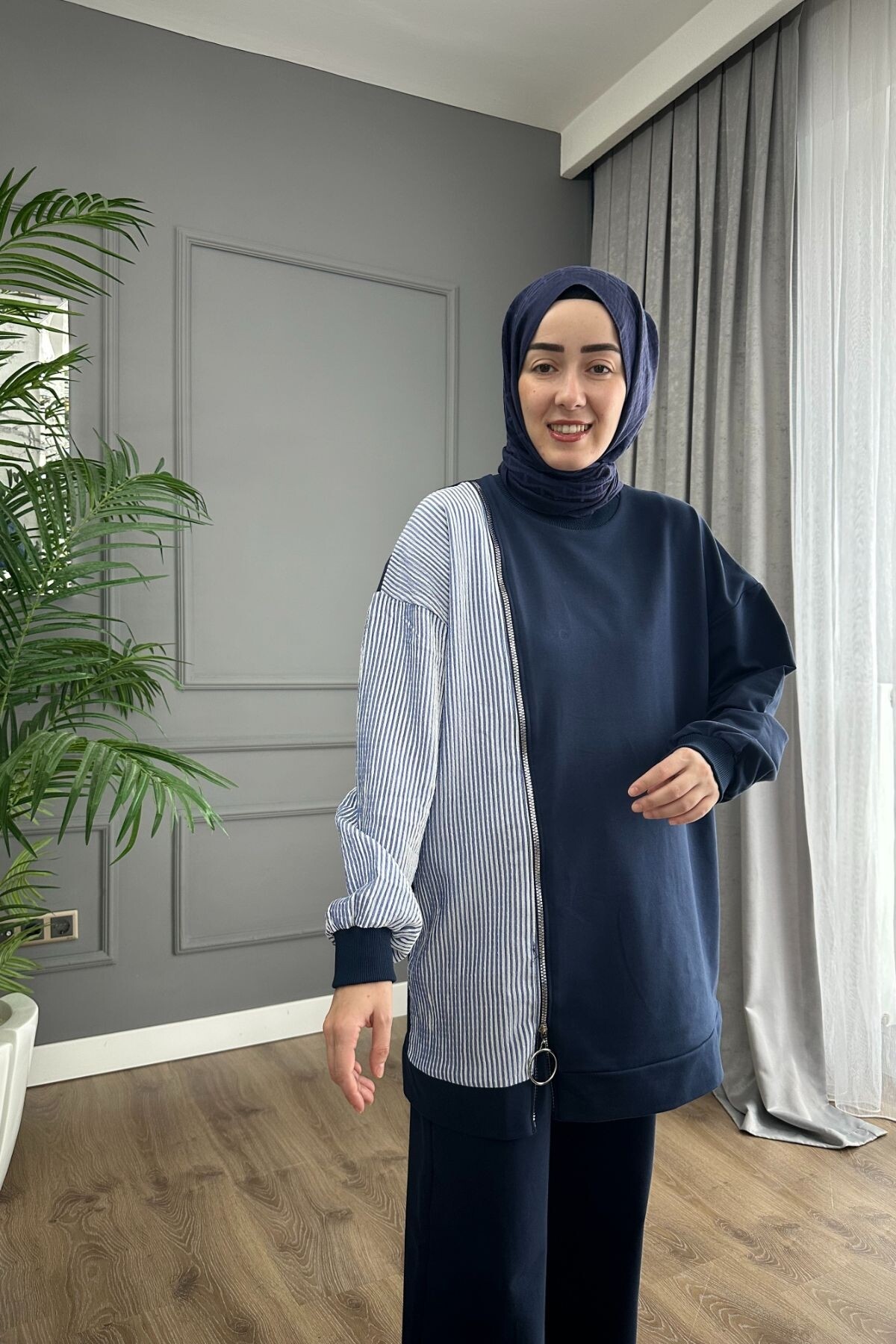 EMİLY MODEL FERMUARLI EŞORTMAN TAKIM 2019 LACİVERT