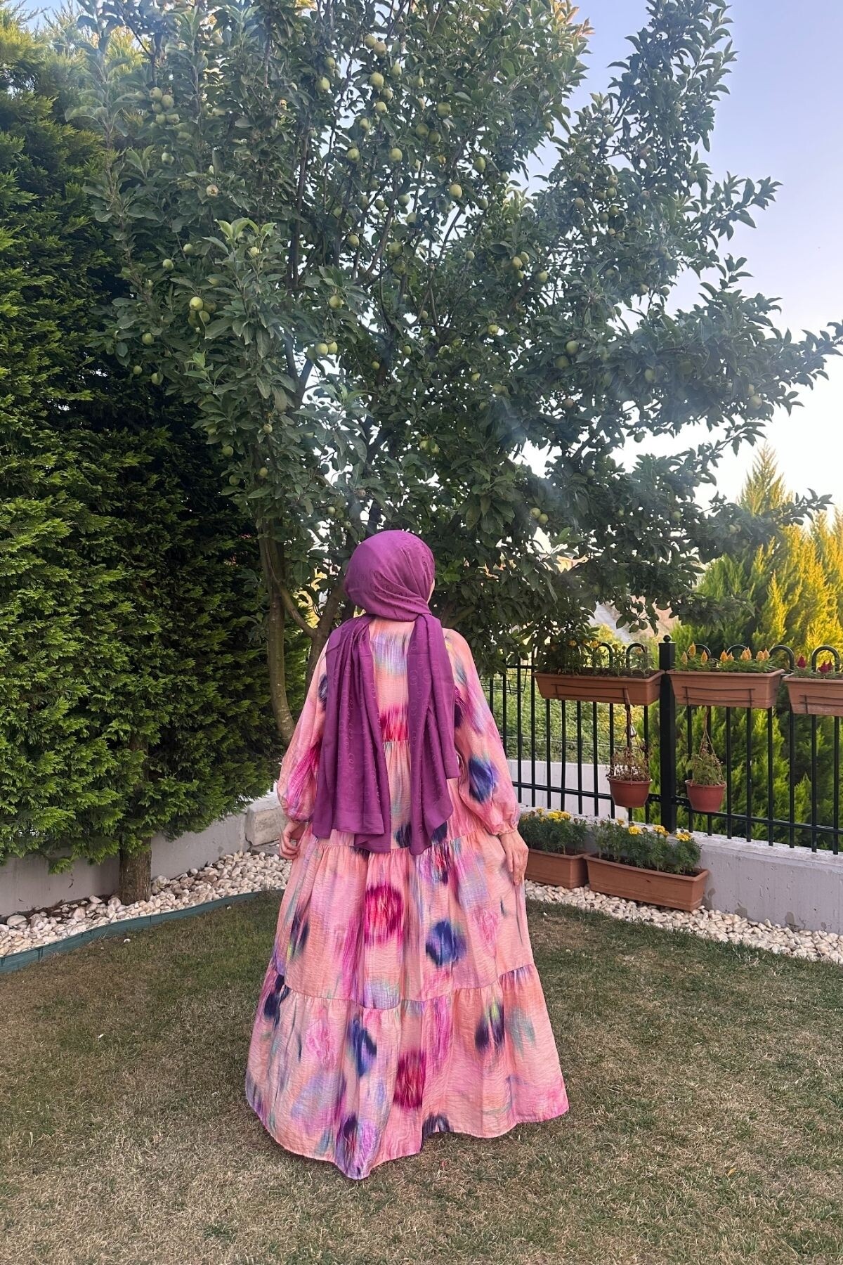 KARANFİL MODEL MANGO KUMAŞ ELBİSE PUDRA