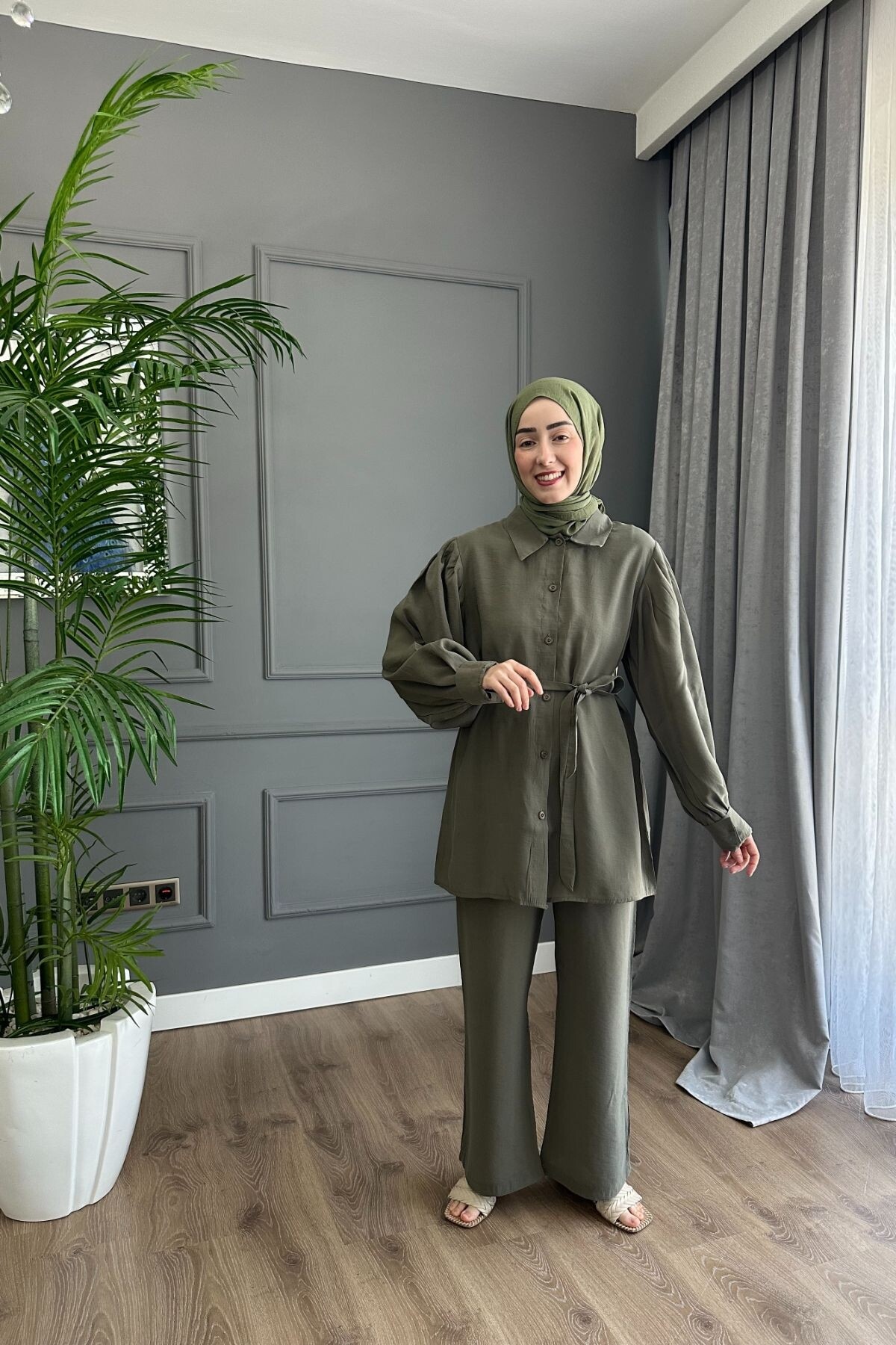 MODAL KUMAŞ DÜĞMELİ TAKIM 3026 HAKİ