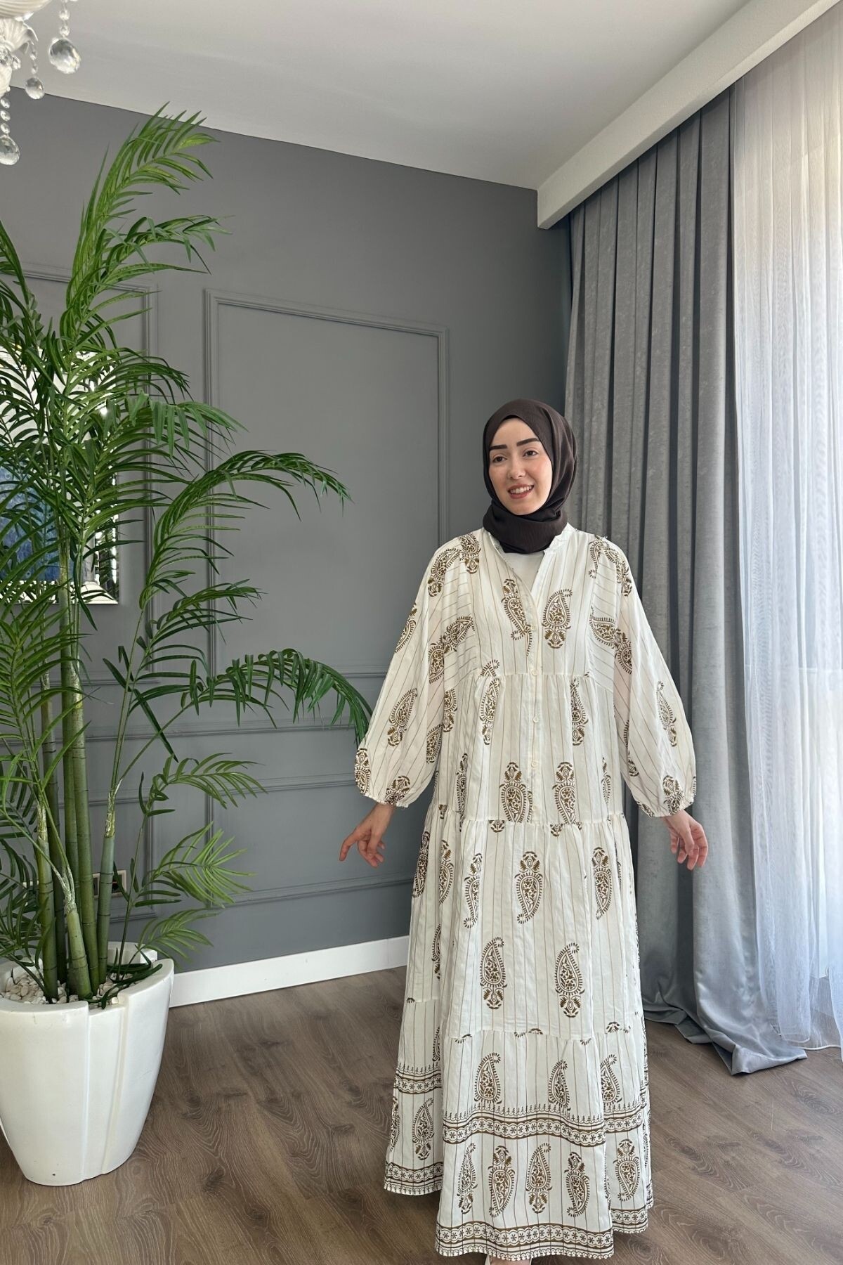 SWAN MODEL MANGO KUMAŞ ELBİSE