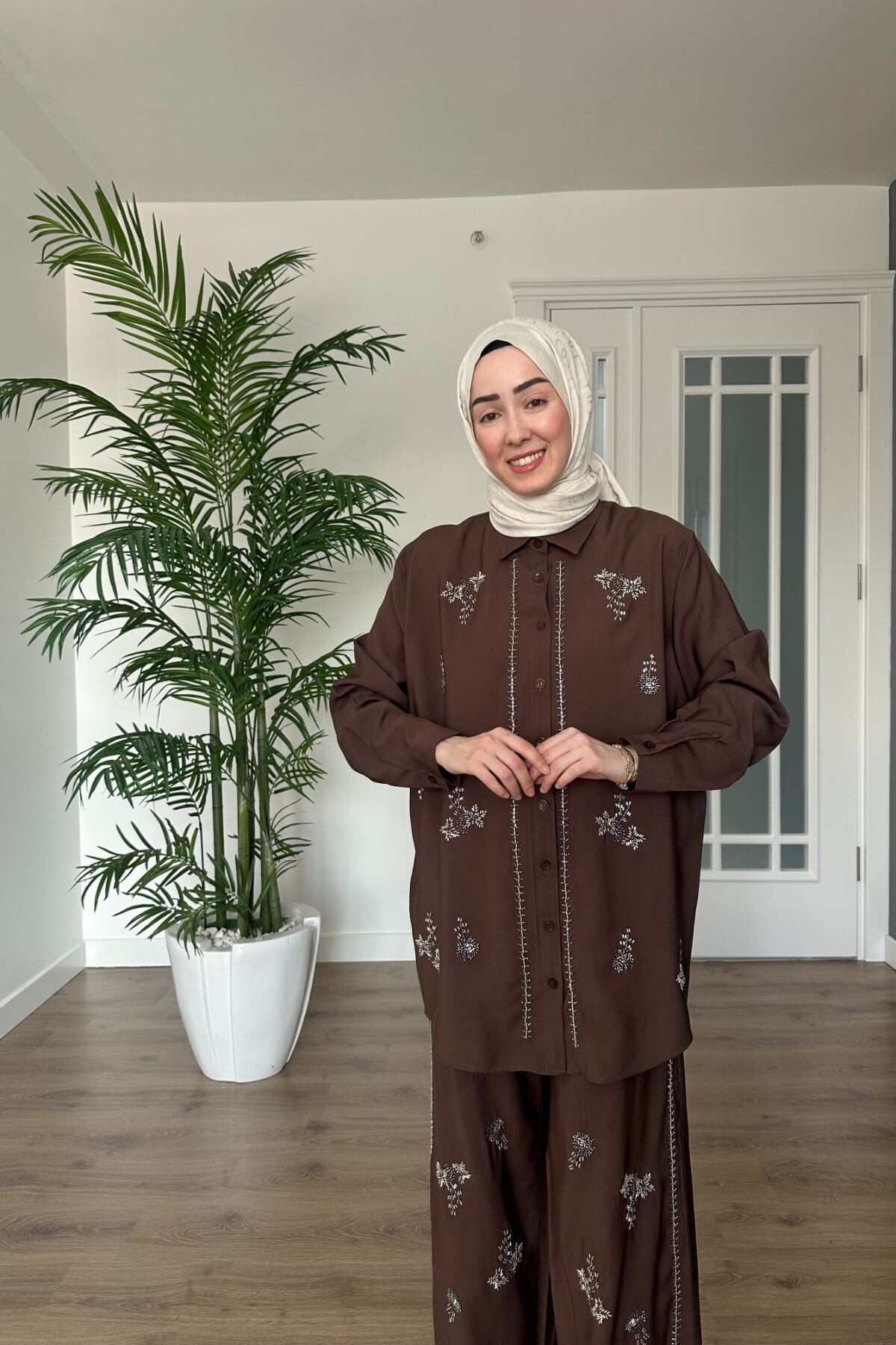 MUADİL PREMİUM TAŞLI TAKIM 2088 KAHVE