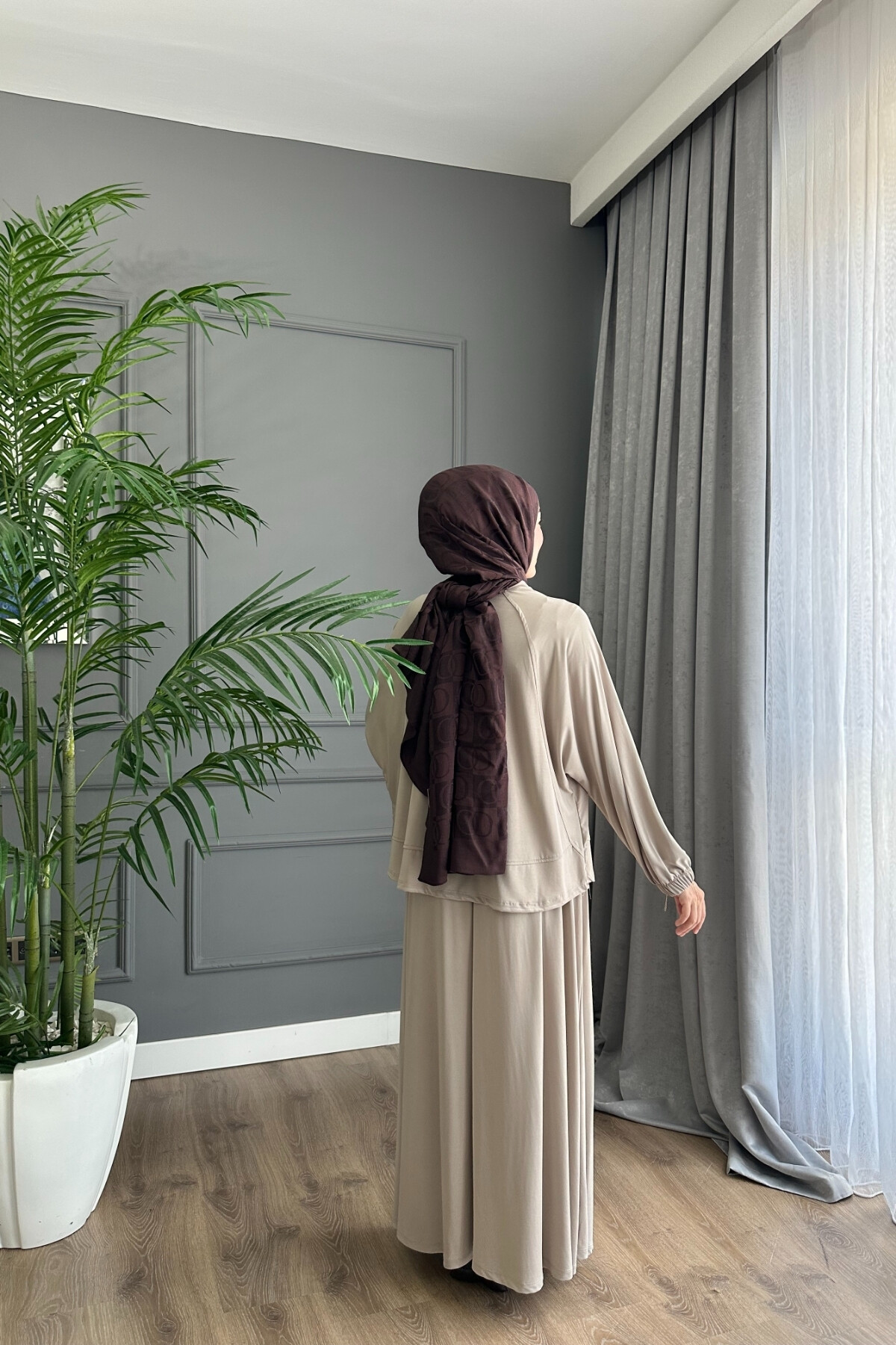 ONİKS MODEL OYSHO ETEKLİ TAKIM TAŞ