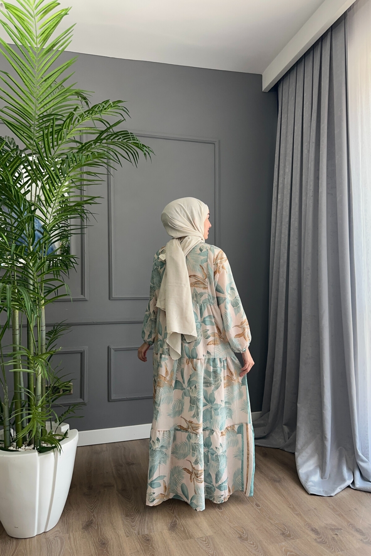 PALMİYA MODEL MANGO KUMAŞ ELBİSE YEŞİL