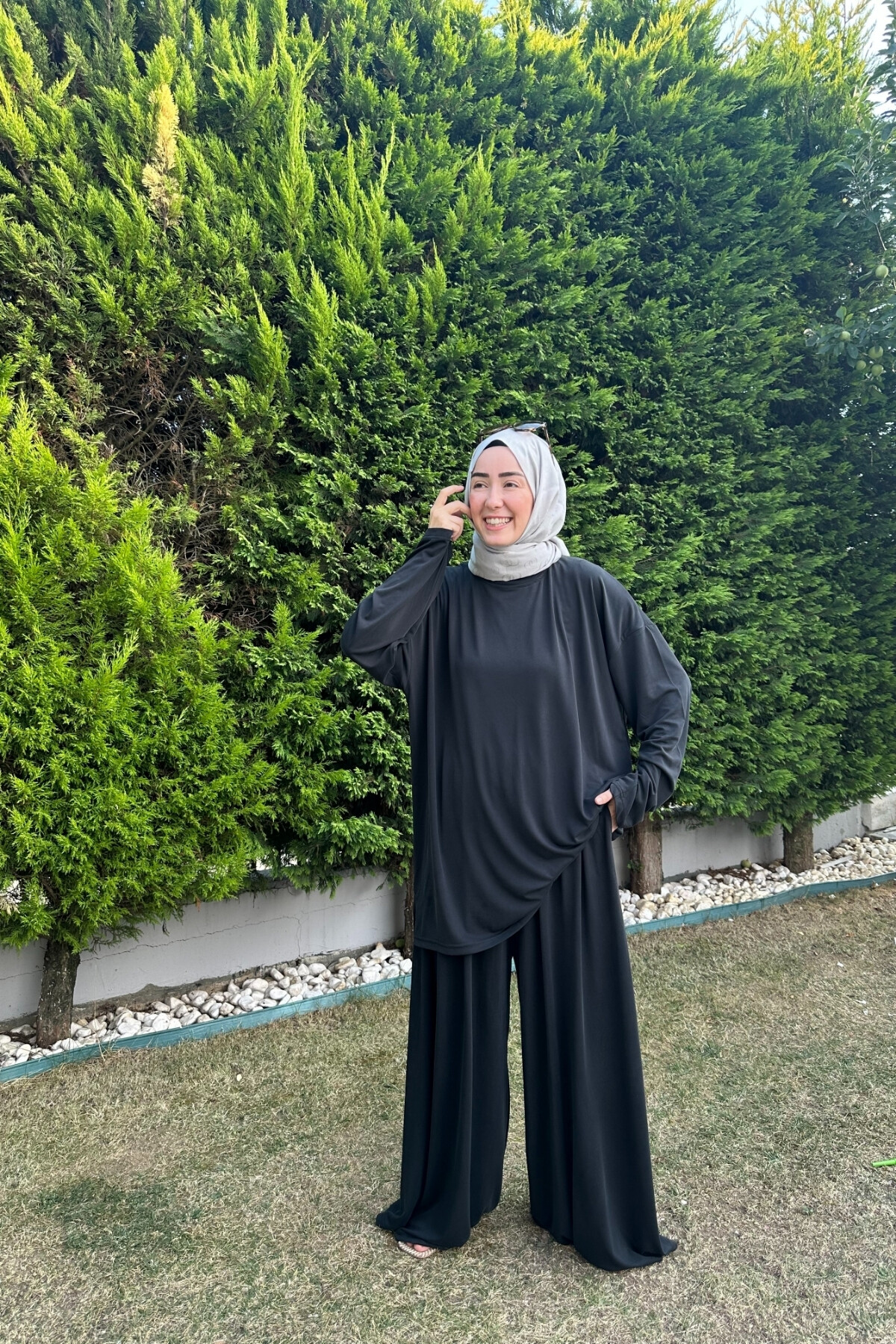 SAFİR MODEL ETEK PANTALON OYSHO TAKIM SİYAH