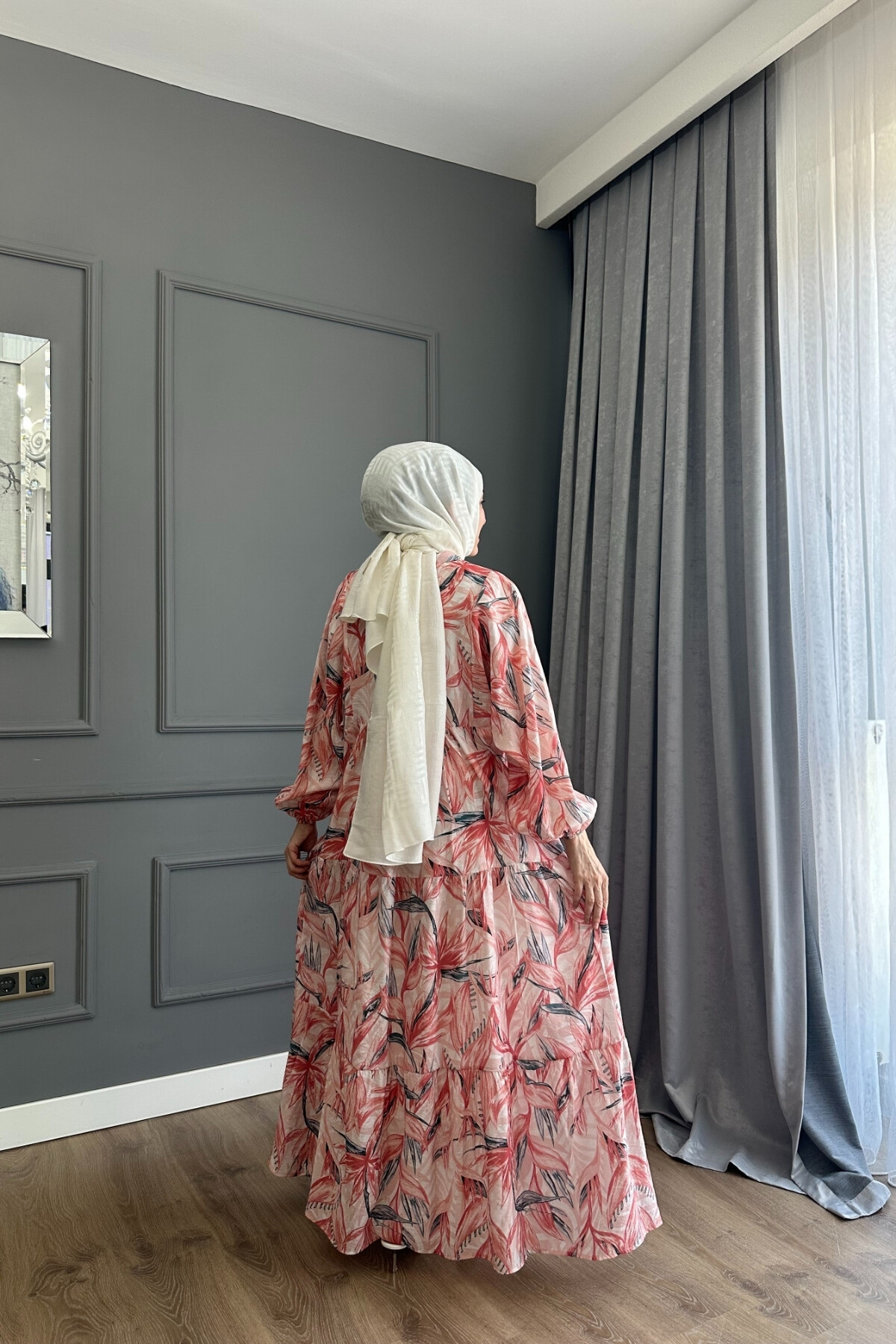 SİMAY MODEL MANGO KUMAŞ ELBİSE PUDRA