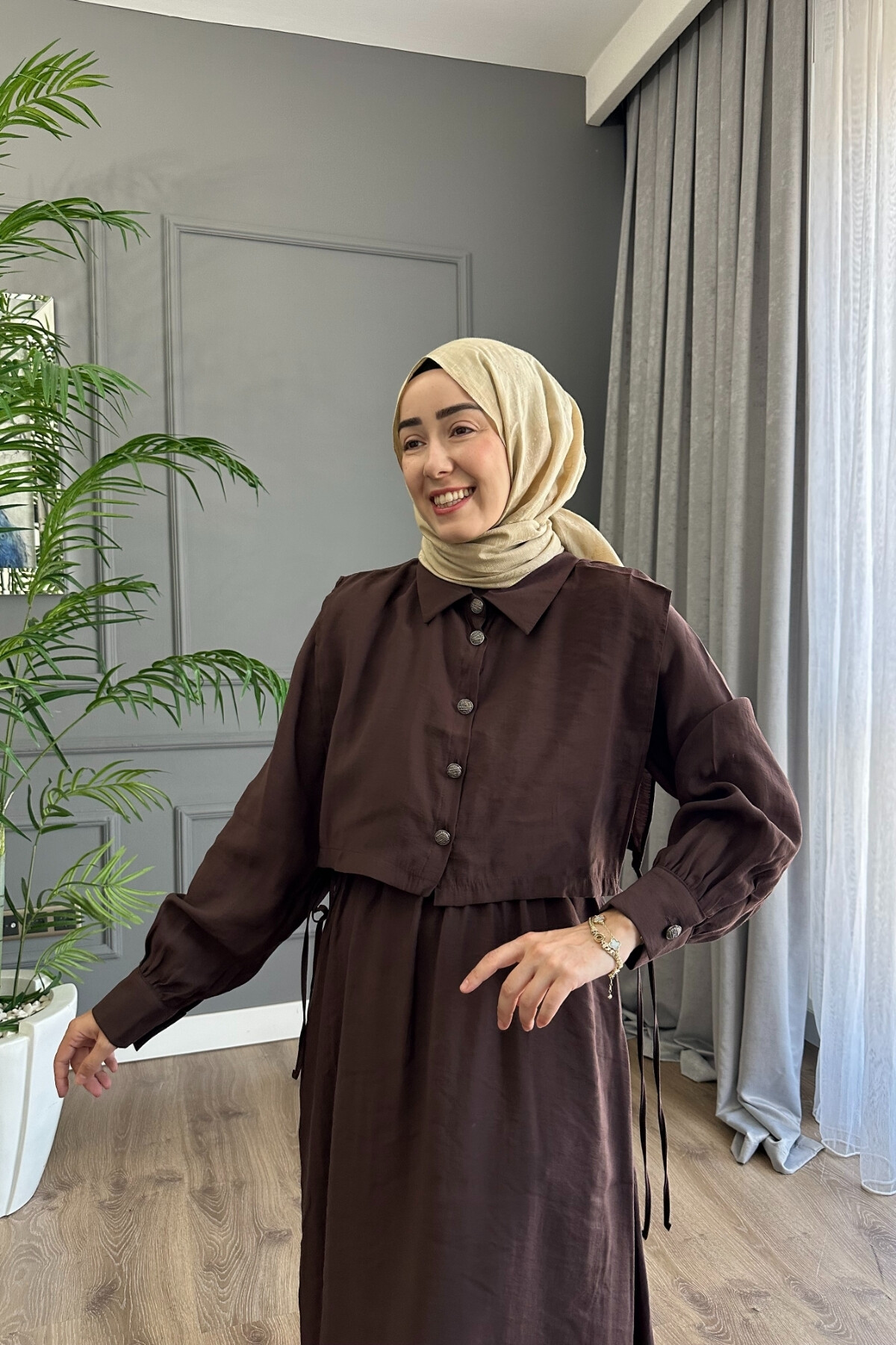 YELEK DETAYLI MODAL ELBİSE 1503 KAHVE
