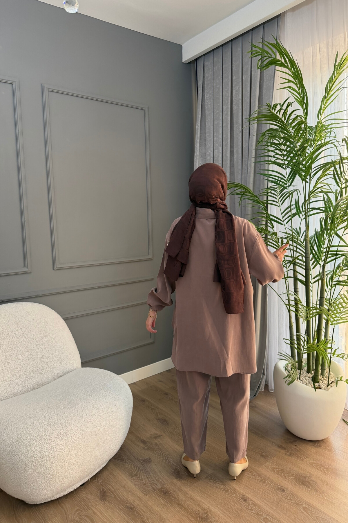 YAKASI FERMUARLI TENSEL TAKIM 4300 VİZON