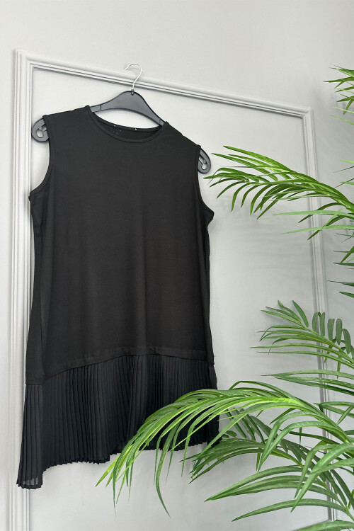 PLİSELİ KISA PENYE PAMUK İÇLİK SİYAH