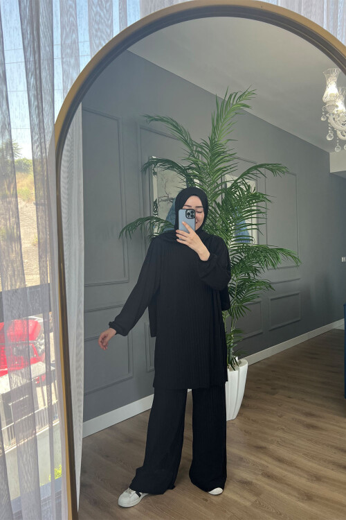 PLİSELİ SANDY TAKIM SİYAH 1899