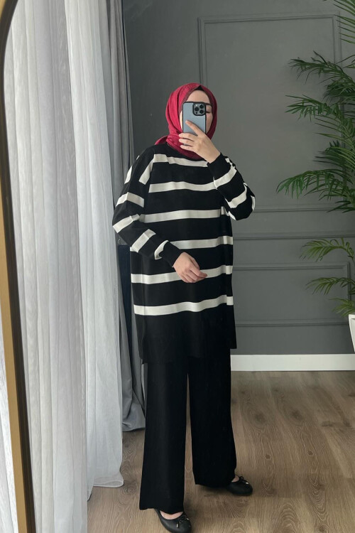 Triko Çizgi Takım Siyah 3439