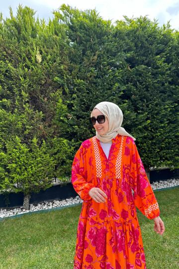 YONCA MODEL VİSCON ELBİSE
